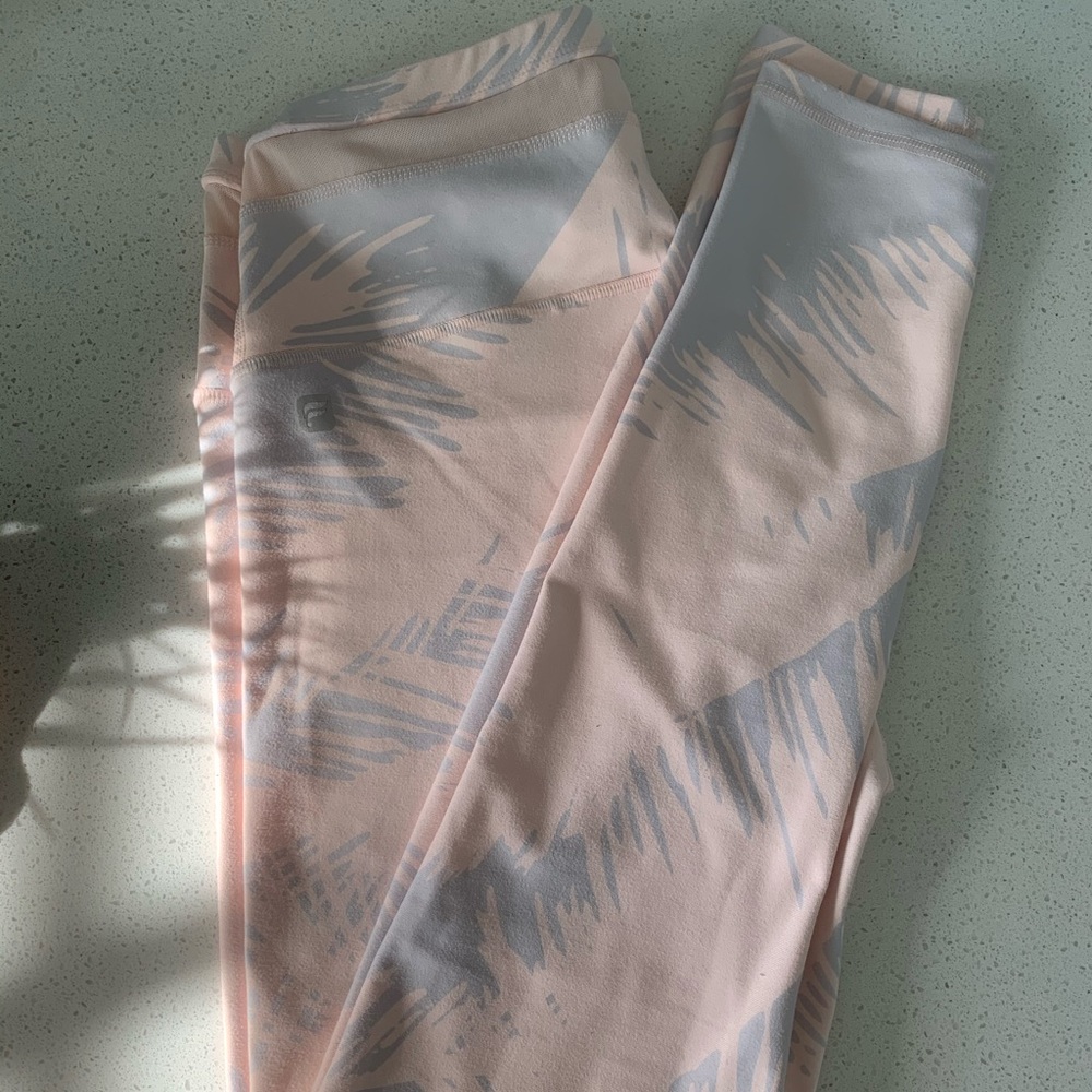 Fabletics Outfit (Cheviot) month of June 18’ - Picture 5 of 6